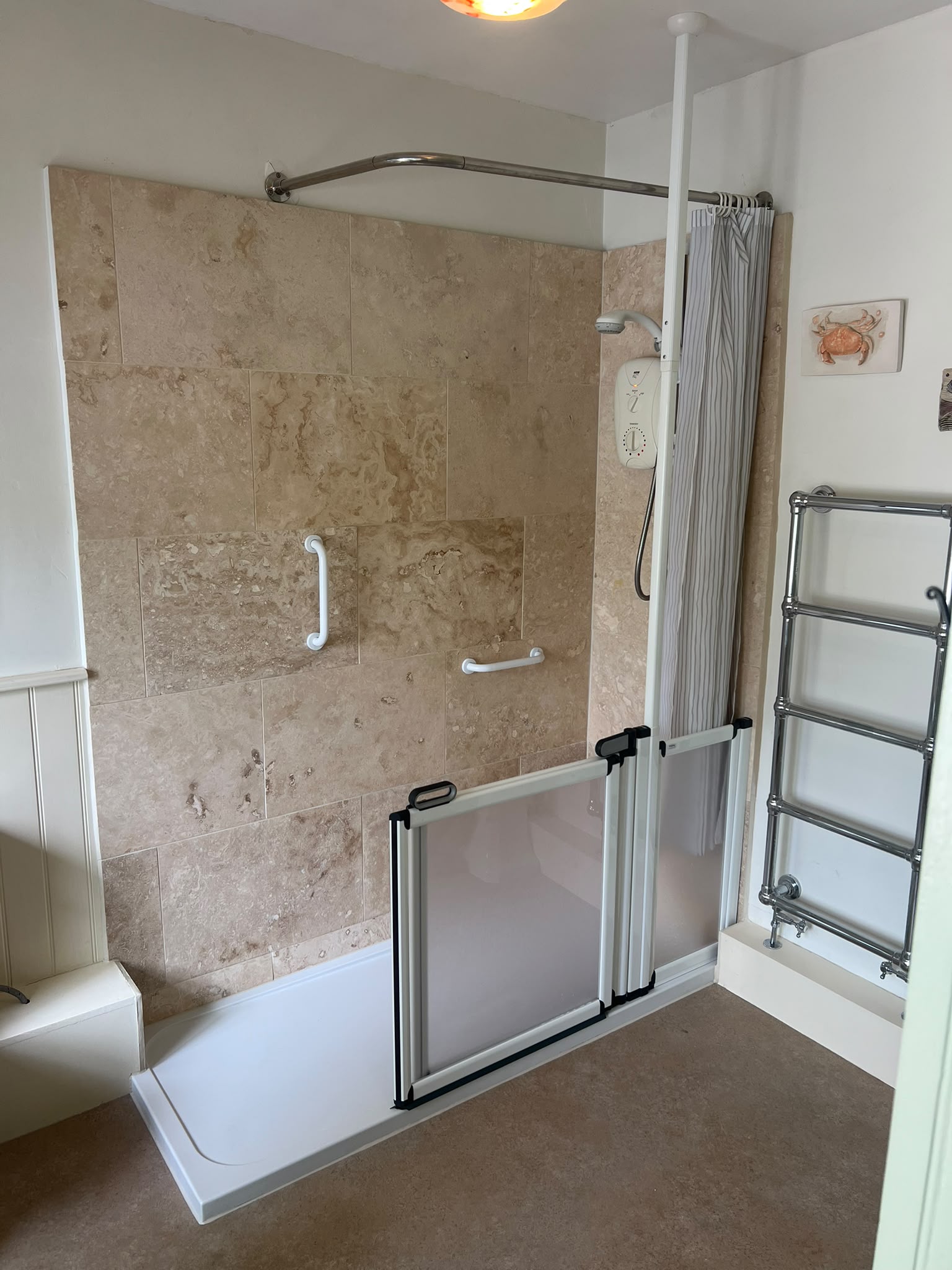 Accessible Level-Access Shower