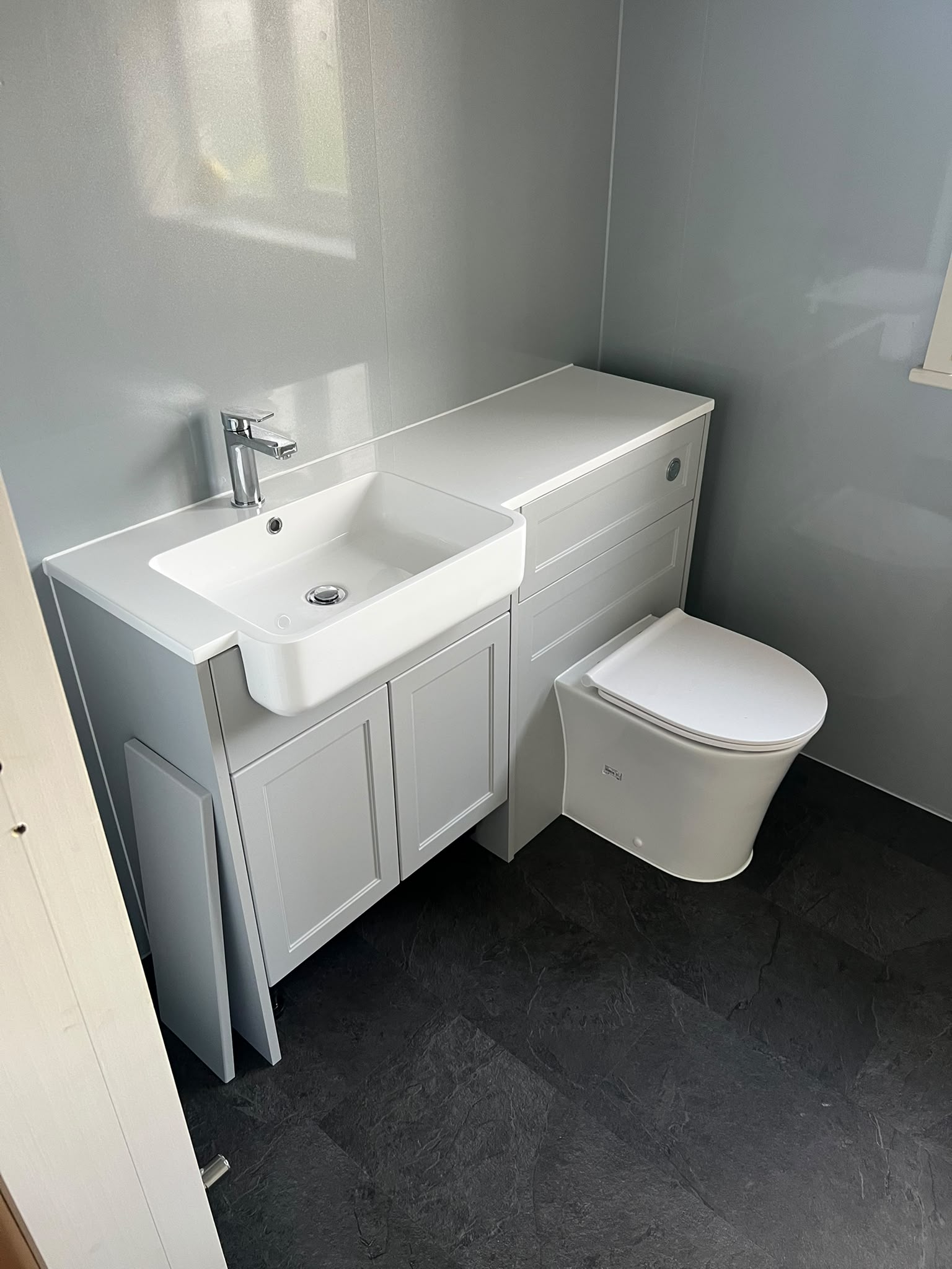 Bathroom Suite Installation
