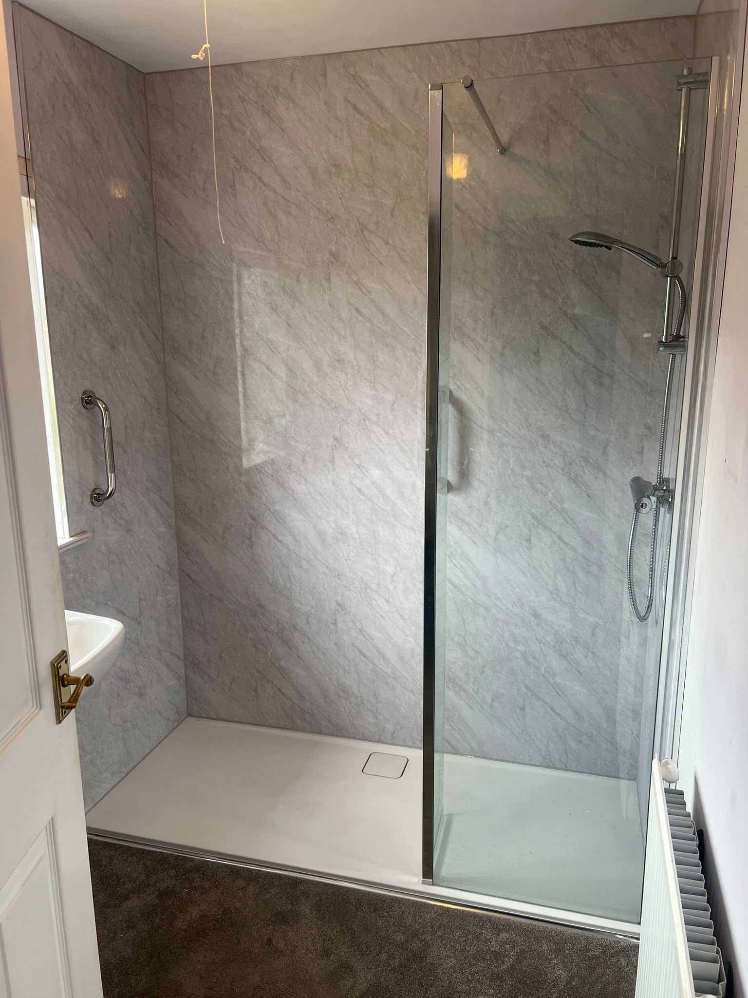 Walk-In Shower Enclosure